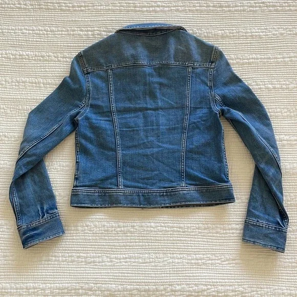 Vineyard Vines Blue Jean Jacket - Picture 11 of 15